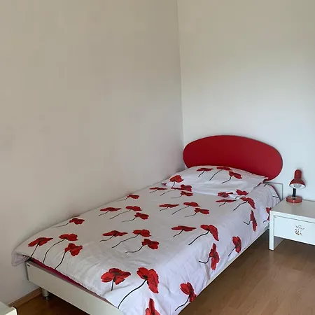 Melani Apartment *
